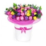 מאה איחולים - זר מתוק עם 100 פרלינים וסוכריות