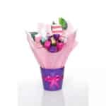 ביגודים לבת - זר מתוק ליולדת וסט בגדים לפעוטה שאך נולדה