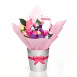 ביגודים בת בענק - זר מתוק ליולדת ומתנה ענקית לפעוטה