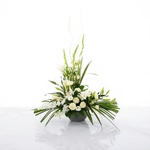 סידור פרחים חגיגי ומושלם לשולחן חג